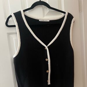 Abercrombie & Fitch Black Vest with Cream Trim